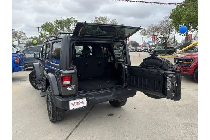 $32698 : Jeep Wrangler 2024 4x4 Sport image 7