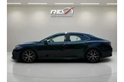 $17680 : 2021 TOYOTA CAMRY SE SEDAN 4D thumbnail