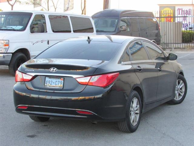 $9995 : 2011 Sonata GLS image 8