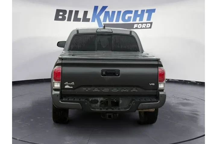 $25500 : Toyota Tacoma 2016 4x4 Limit image 4