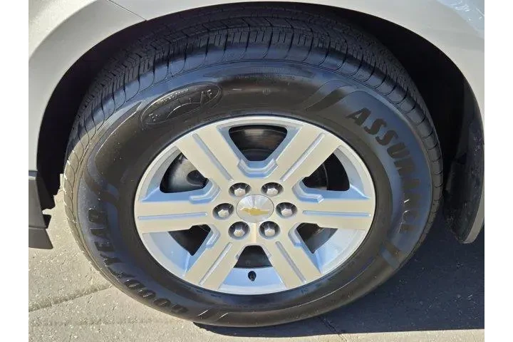 $16991 : Chevrolet Traverse 2011 LT 4 image 9