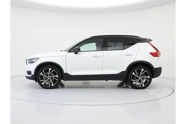 $26998 : Volvo XC40 2022 AWD T5 R-Des image 3