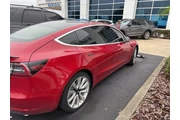 $23499 : Tesla Model 3 2018 Long Rang thumbnail