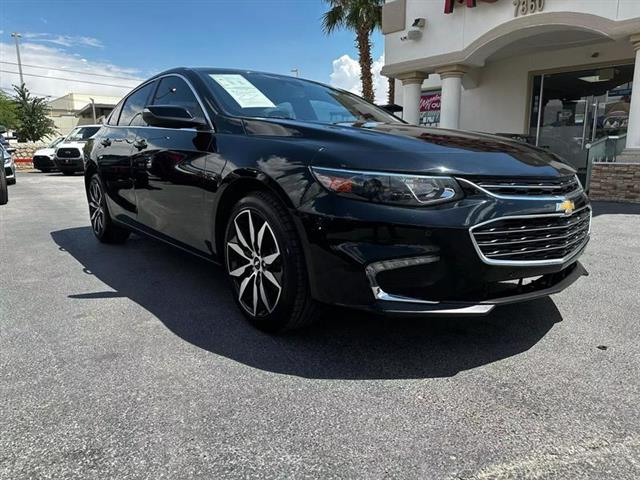 $15950 : Pre-Owned 2018 Malibu LT Seda image 4