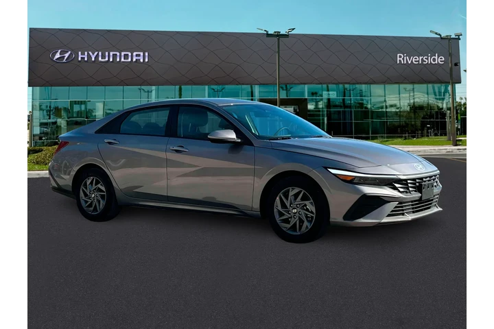 $20991 : Hyundai ELANTRA 2024 SEL 4dr image 10
