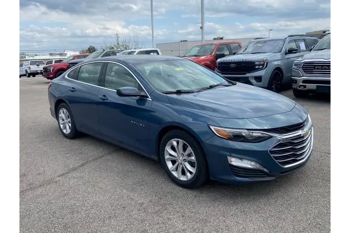 $21495 : Chevrolet Malibu 2024 LT 4dr image 2