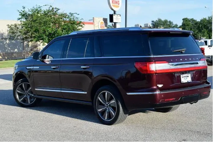 $28925 : Lincoln Navigator L 2019 4x4 image 3