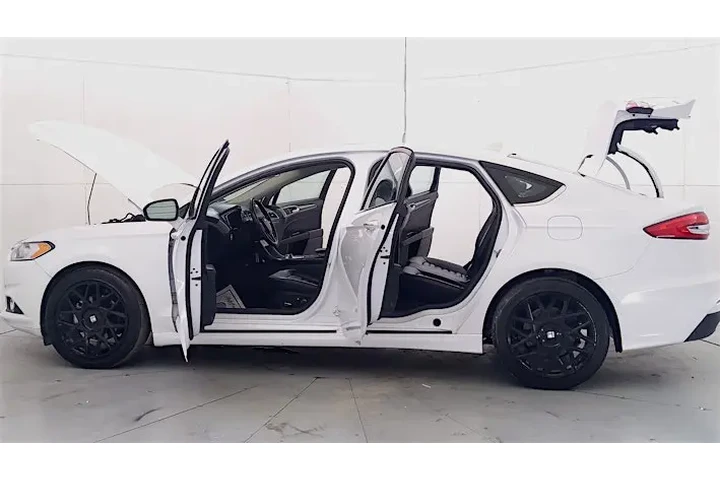 $18995 : 2015 Escape SE 4WD image 9