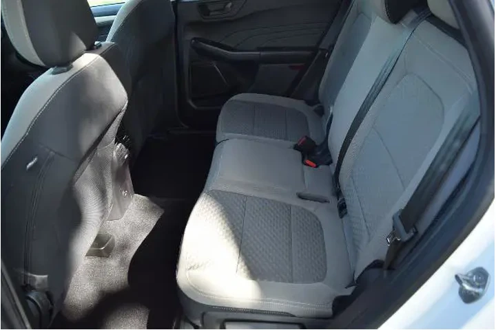 $21750 : Ford Escape 2022 AWD SE 4dr image 10