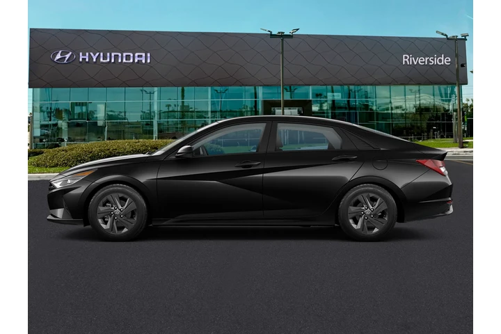 $19881 : Hyundai ELANTRA 2023 SEL 4dr image 3