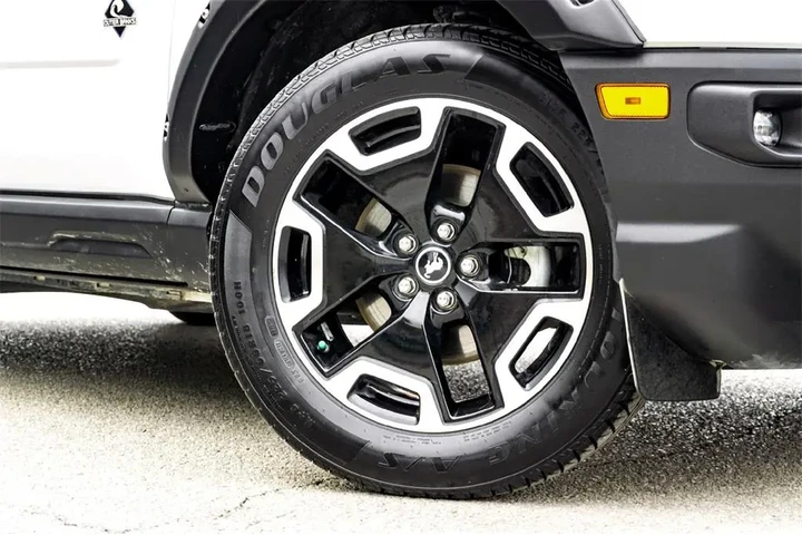 $27997 : Ford Bronco Sport 2023 AWD O image 2