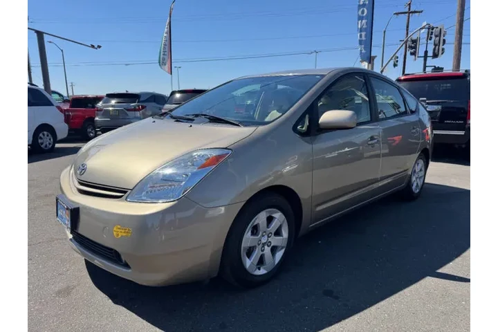 $6998 : 2004 Prius image 5