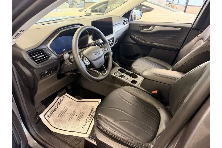 $33995 : Ford Escape Plug-In Hybrid 2 image 8