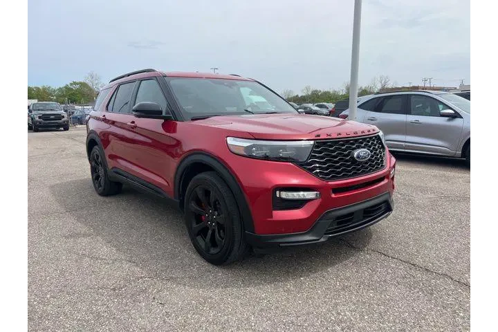 $36942 : Ford Explorer 2023 AWD ST 4d image 4