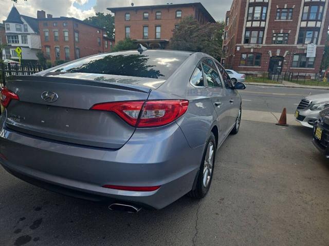 $9999 : 2016 Sonata SE image 7