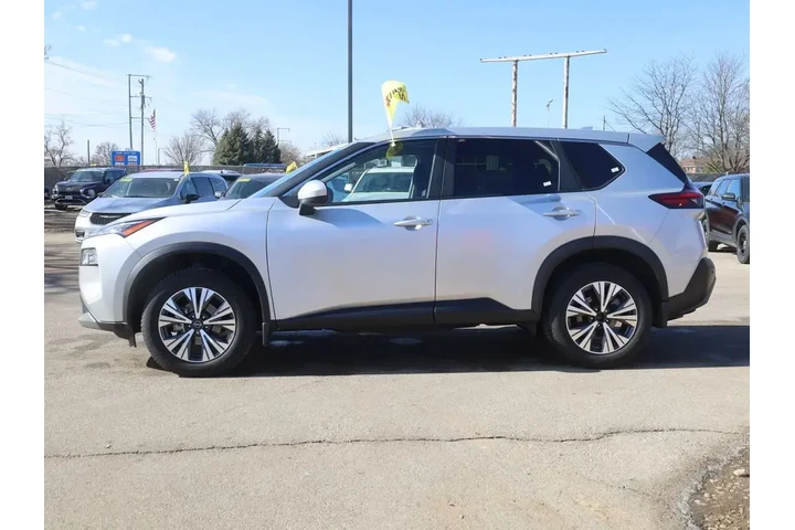 $18877 : Nissan Rogue 2023 AWD SV 4dr image 6