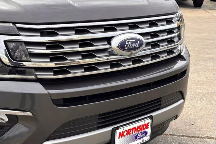 $38977 : Ford Expedition 2021 4x2 Lim image 4