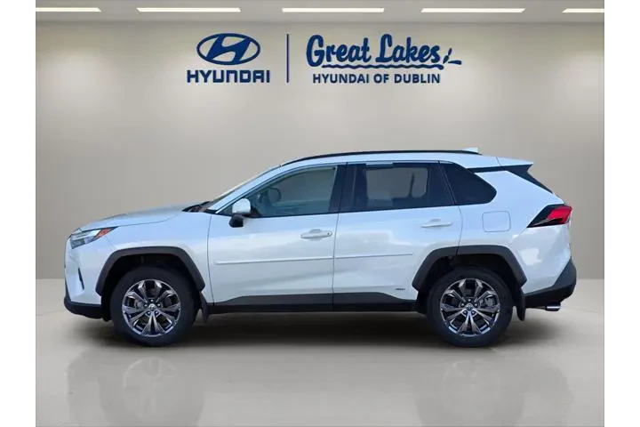 $27266 : Toyota RAV4 Hybrid 2022 AWD image 2
