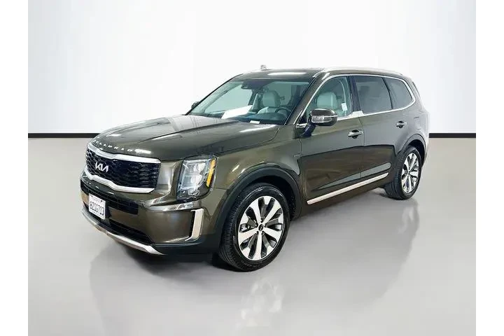 $27484 : Kia Telluride 2022 EX 4dr SU image 3
