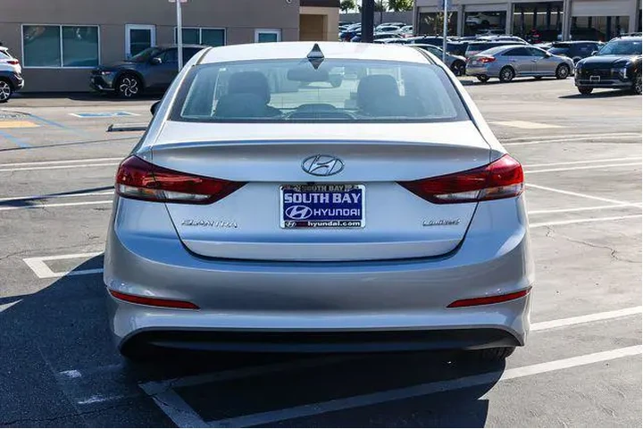 $13998 : Hyundai ELANTRA 2017 Limited image 5