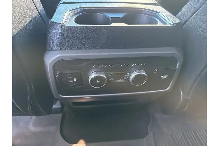 $37530 : Ford Expedition MAX 2021 4x4 image 6