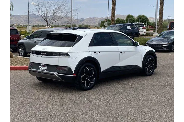 $26472 : Hyundai IONIQ 5 2024 SEL 4dr image 3