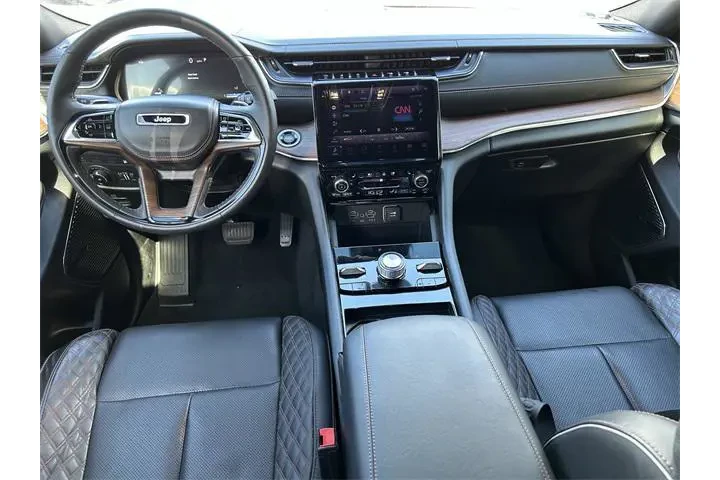 $39991 : Jeep Grand Cherokee 2024 4x4 image 9