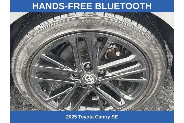 $29488 : Toyota Camry 2025 SE 4dr Sed image 9