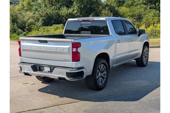 $31999 : Chevrolet Silverado 1500 202 image 8