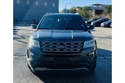 $11500 : 2017 Explorer XLT thumbnail