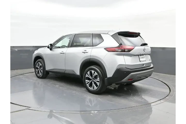 $24391 : Nissan Rogue 2023 SV 4dr Cro image 5