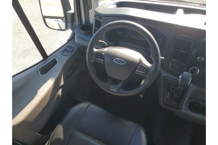 $33996 : Ford Transit 2023 250 3dr SW image 9