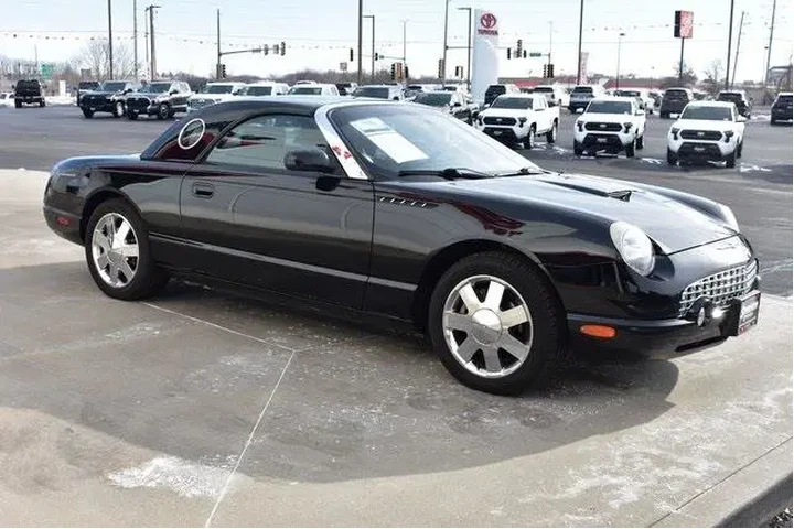 $14895 : Ford Thunderbird 2002 Deluxe image 4