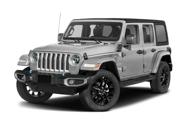 $33058 : 2023 Wrangler Sahara 4xe image 2