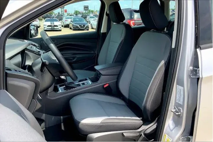 $6521 : Ford Escape 2018 S 4dr SUV image 8