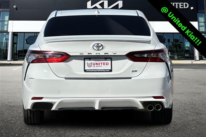 $23348 : Pre-Owned 2021 Camry SE image 5