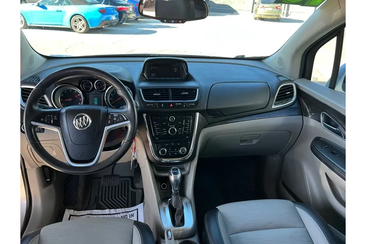 2016 Encore Base FWD image 9