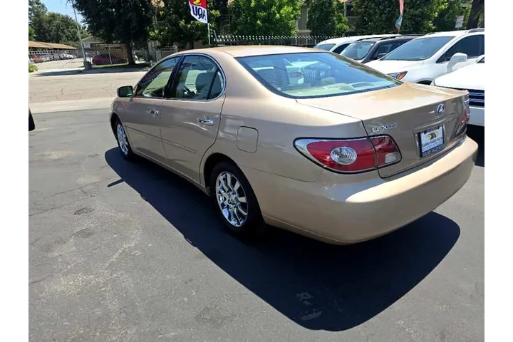 $7499 : 2003 ES 300 image 10