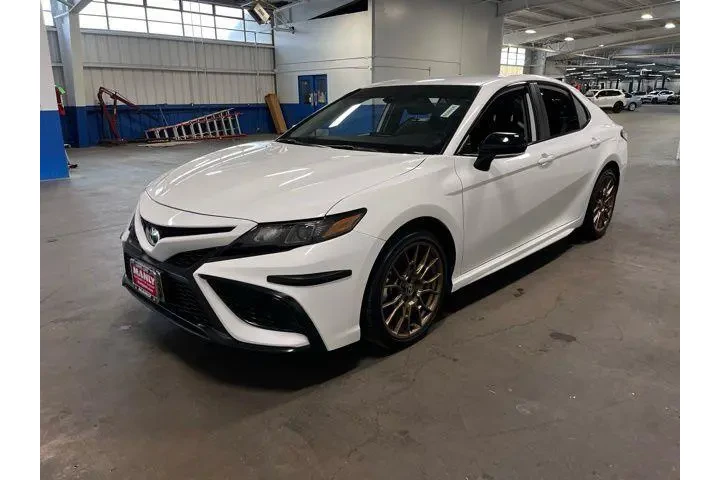 $26931 : Toyota Camry 2024 image 7