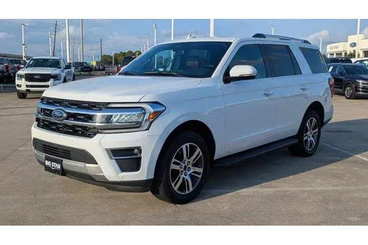 $39990 : Ford Expedition 2024 4x4 Lim image 7