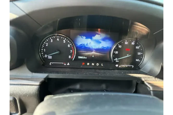 $27850 : Ford Explorer 2022 Limited 4 image 3