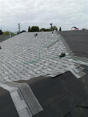 Roofing instalación image 2