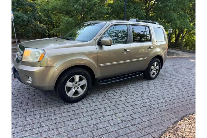 $5000 : 2010 Pilot EX-L image 9
