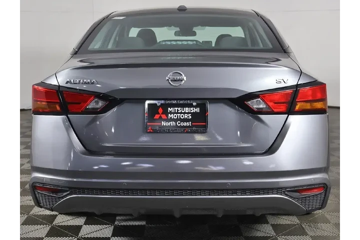 $16193 : Nissan Altima 2022 2.5 SV 4d image 9