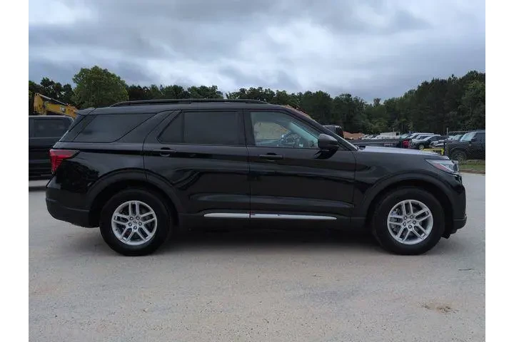 $35788 : Ford Explorer 2025 Active 4d image 3