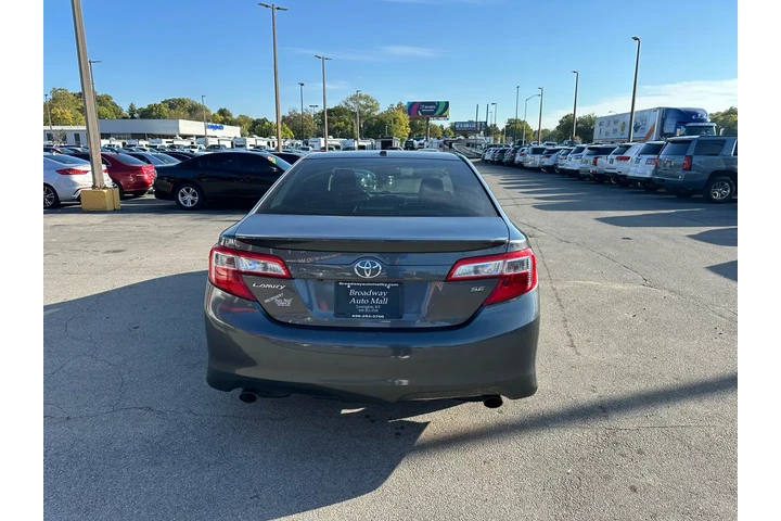 $6980 : 2012 Camry 4dr Sdn V6 Auto SE image 3