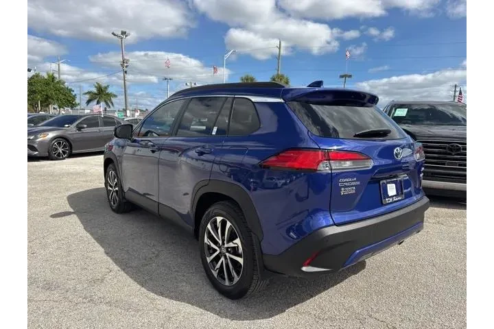 $27988 : Toyota Corolla Cross 2024 AW image 5