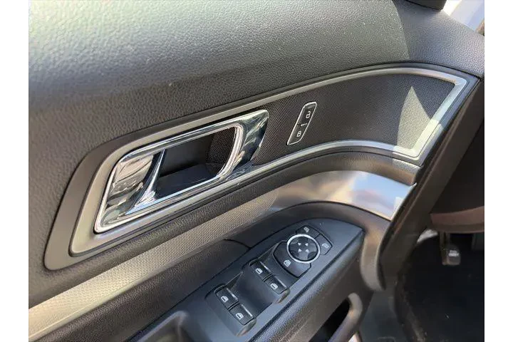 $19800 : Ford Explorer 2019 XLT 4dr S image 10