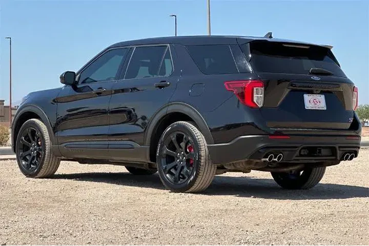 $37977 : Ford Explorer 2022 AWD ST 4d image 7