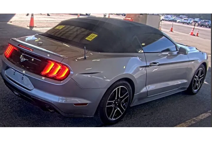 $15995 : 2020 Mustang EcoBoost Premium image 4